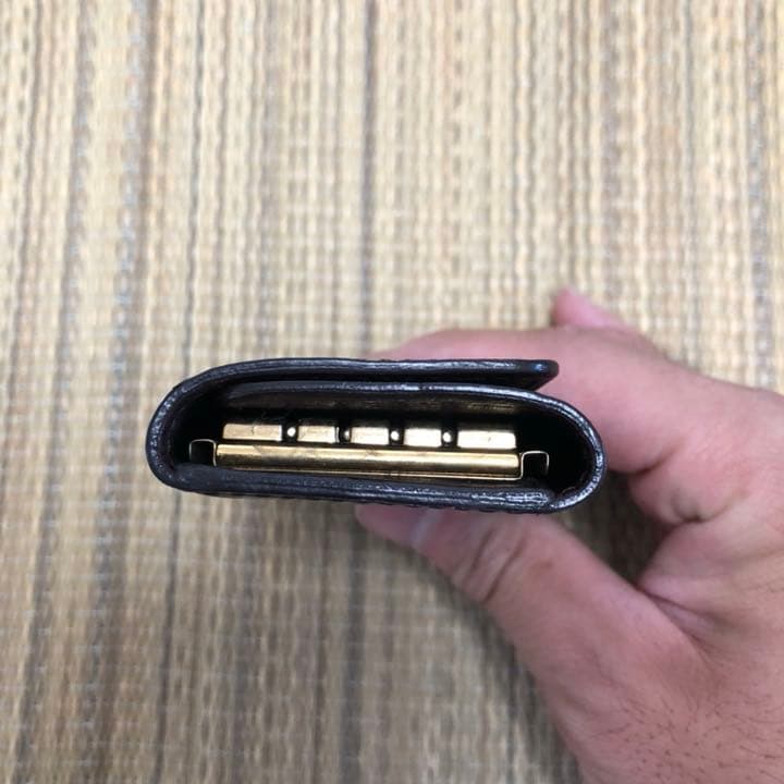 ルイヴィトン キーケース ヴェルニ