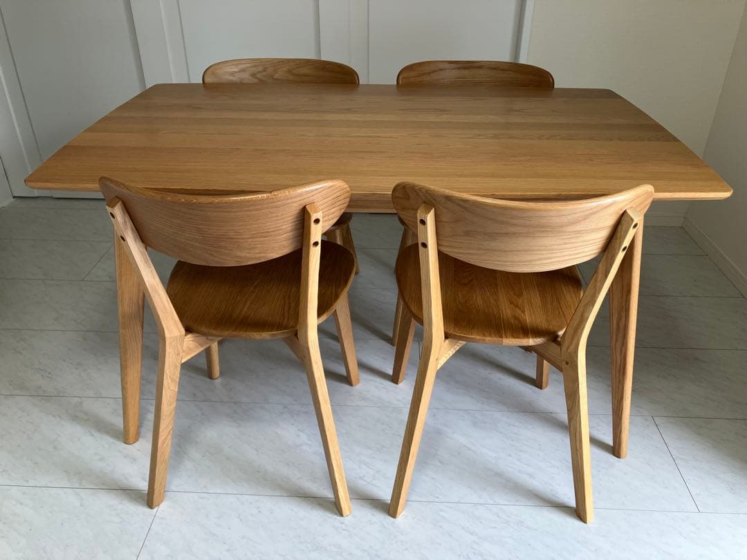 （テーブルのみ）リセノ ダイニングテーブル  幅135cm ※イス別売