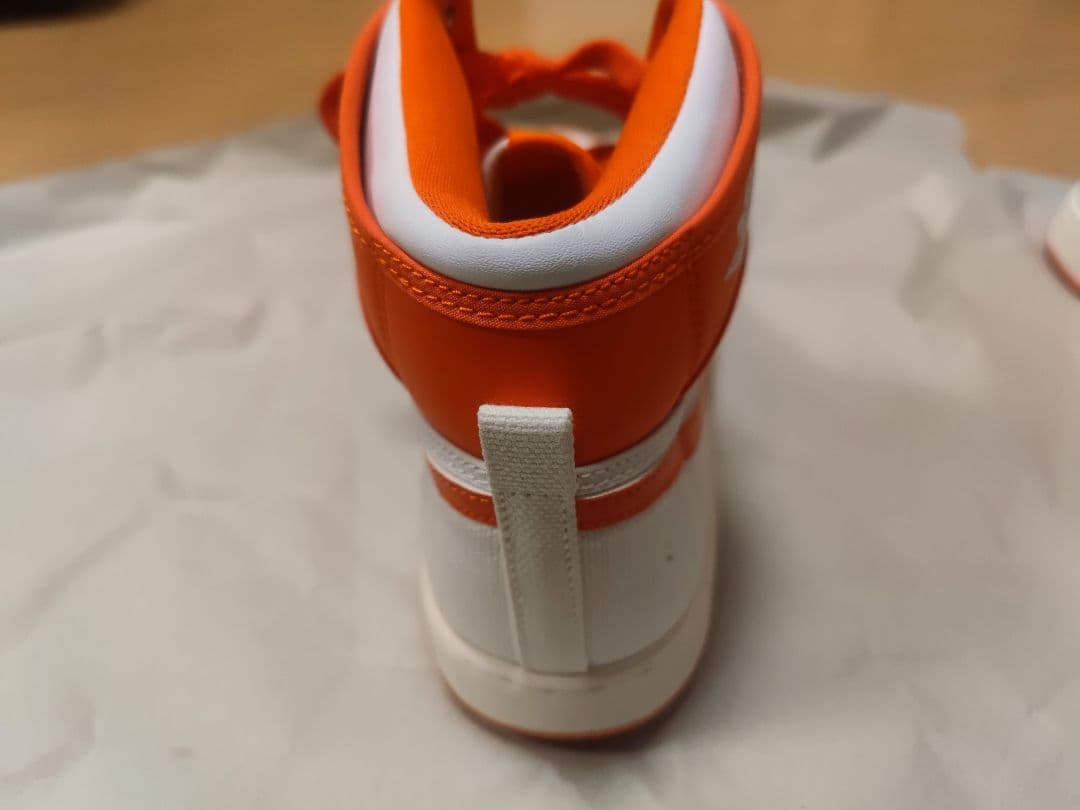 NIKE エアジョーダン1 KO オレンジ/ホワイト 27.5cm 美品 箱なし