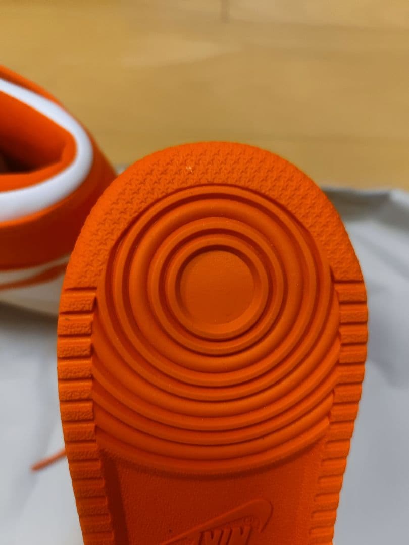 NIKE エアジョーダン1 KO オレンジ/ホワイト 27.5cm 美品 箱なし