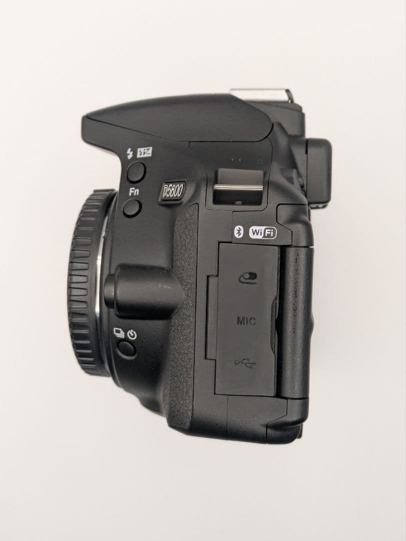 Nikon　D5600＋レンズ 　　　　　ショット数1,713回