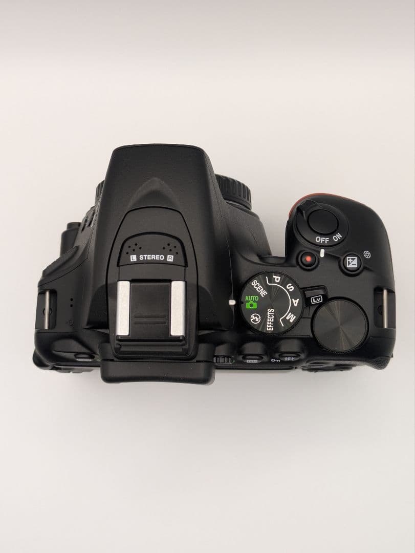 Nikon　D5600＋レンズ 　　　　　ショット数1,713回