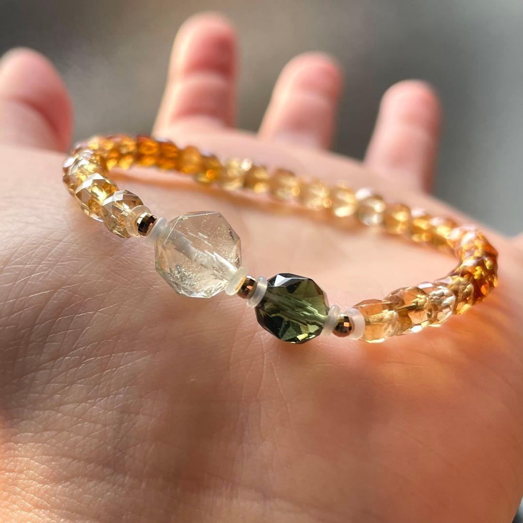 モルダバイト リビアングラス K18スターカット シトリン 金運 ブレスレット