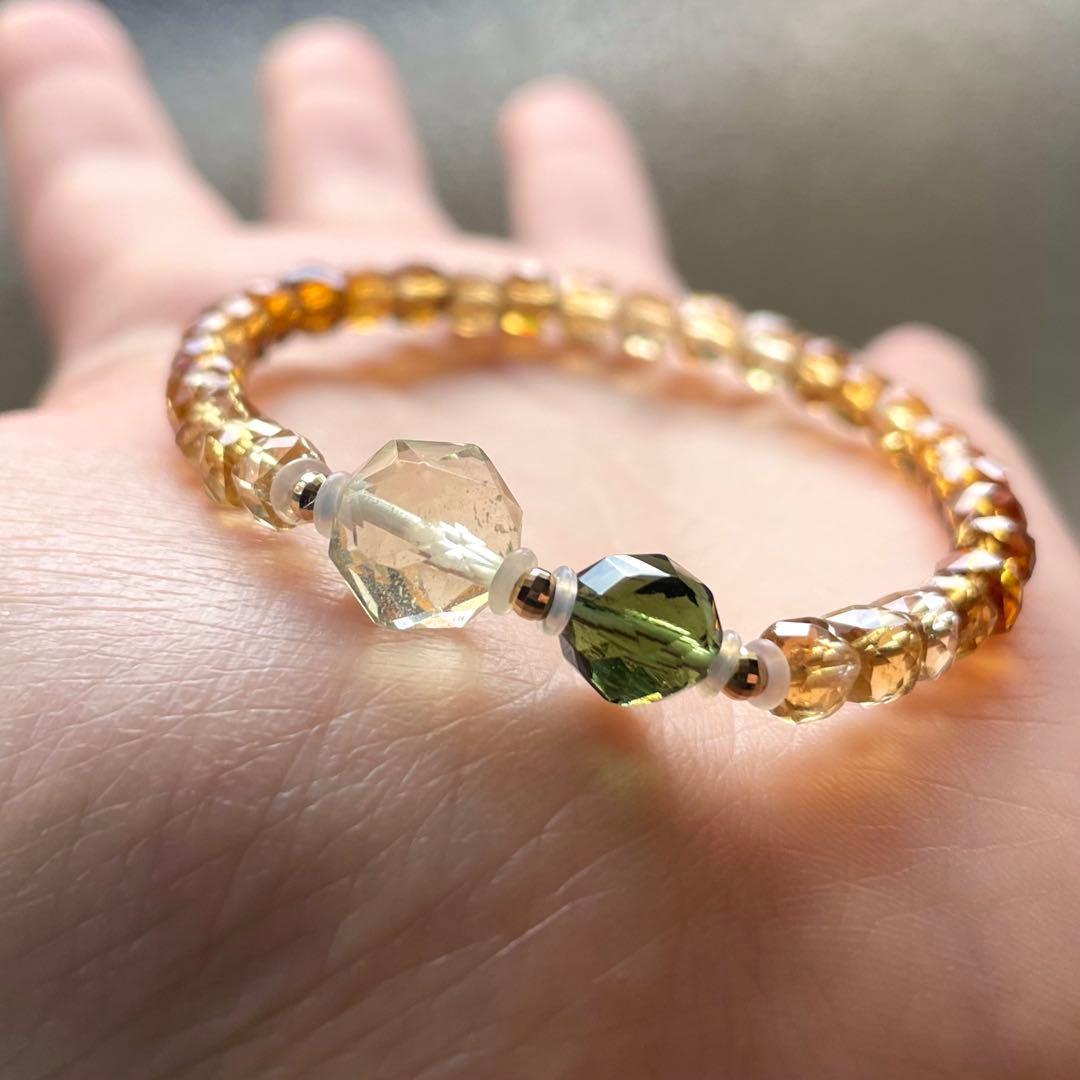 モルダバイト リビアングラス K18スターカット シトリン 金運 ブレスレット