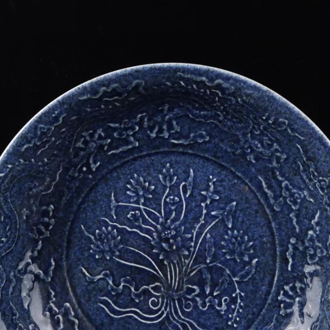 中国古美術✦大明宣徳紋 霽藍紅釉浮彫り花卉紋盤セット✦置物・文房具・陶芸・観賞皿