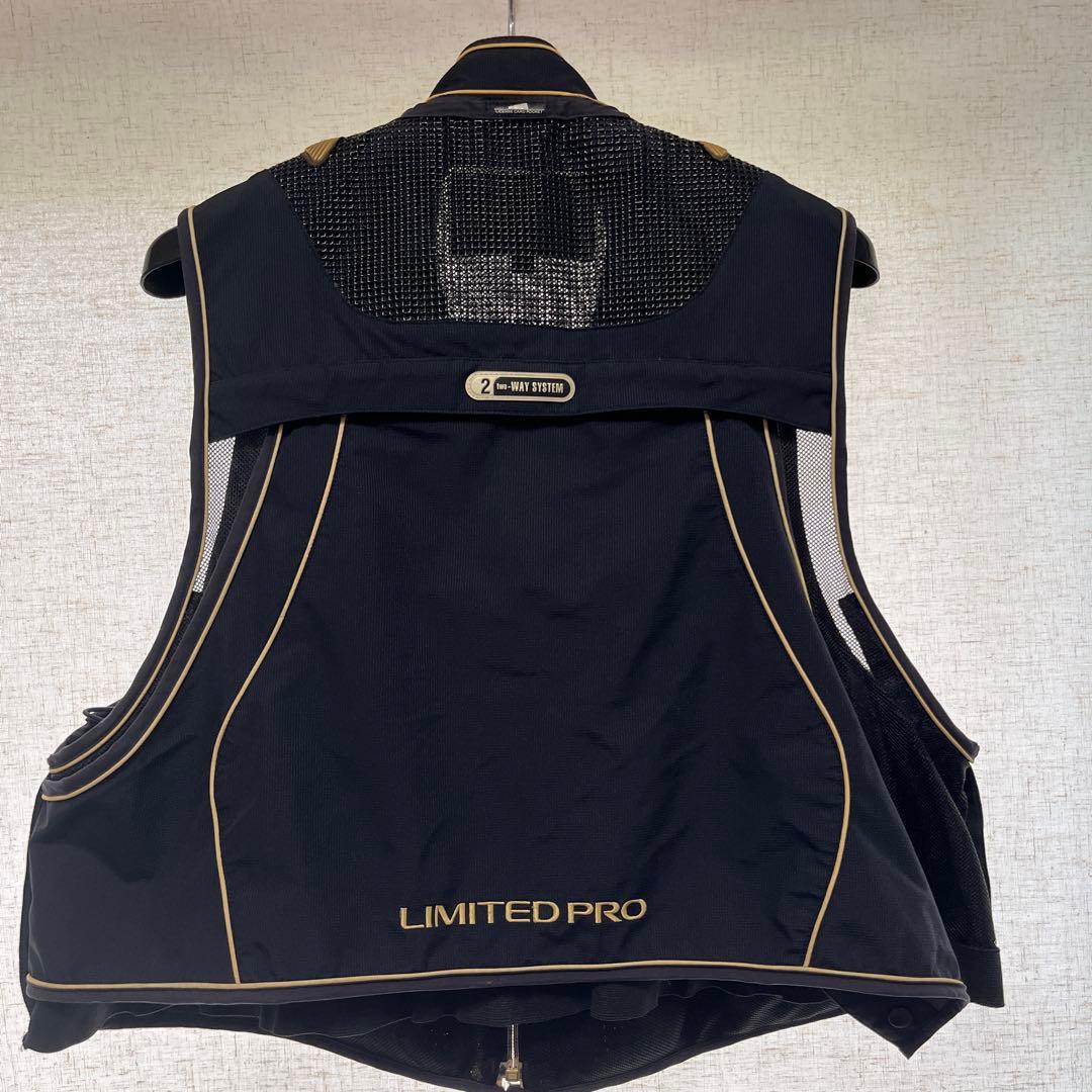 シマノ NEXUS ウインドストッパー 2WAYフィッシングベスト ⑩ - メルカリ