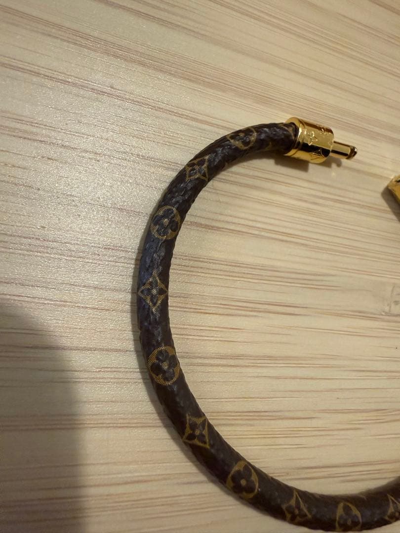 LOUIS VUITTON ダークブラウン ブレスレット