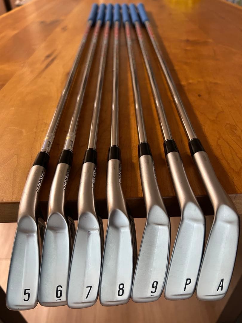 零姫　スリクソン ZXi4 アイアン 5-AW 7本セット 105R
