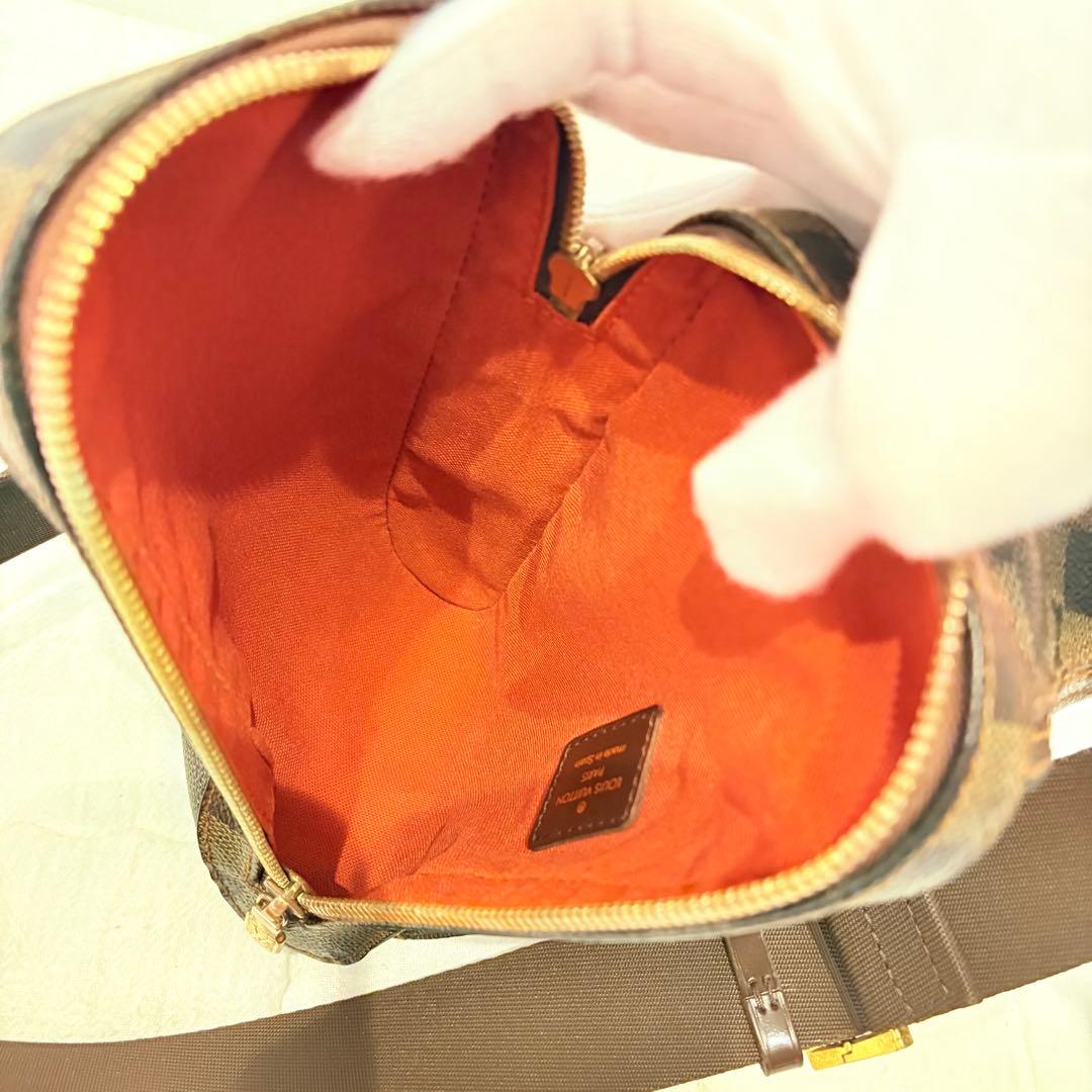 LOUIS VUITTONダミエパターン ボディバッグ ダミエジェロニモス