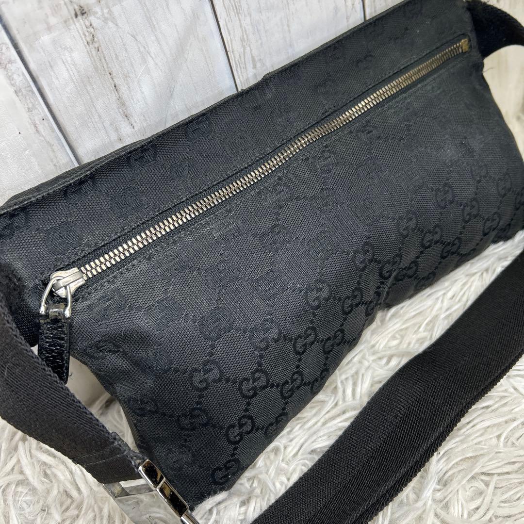 GUCCI GGキャンバス ウェストバッグ ウエストポーチ レザー ロゴ