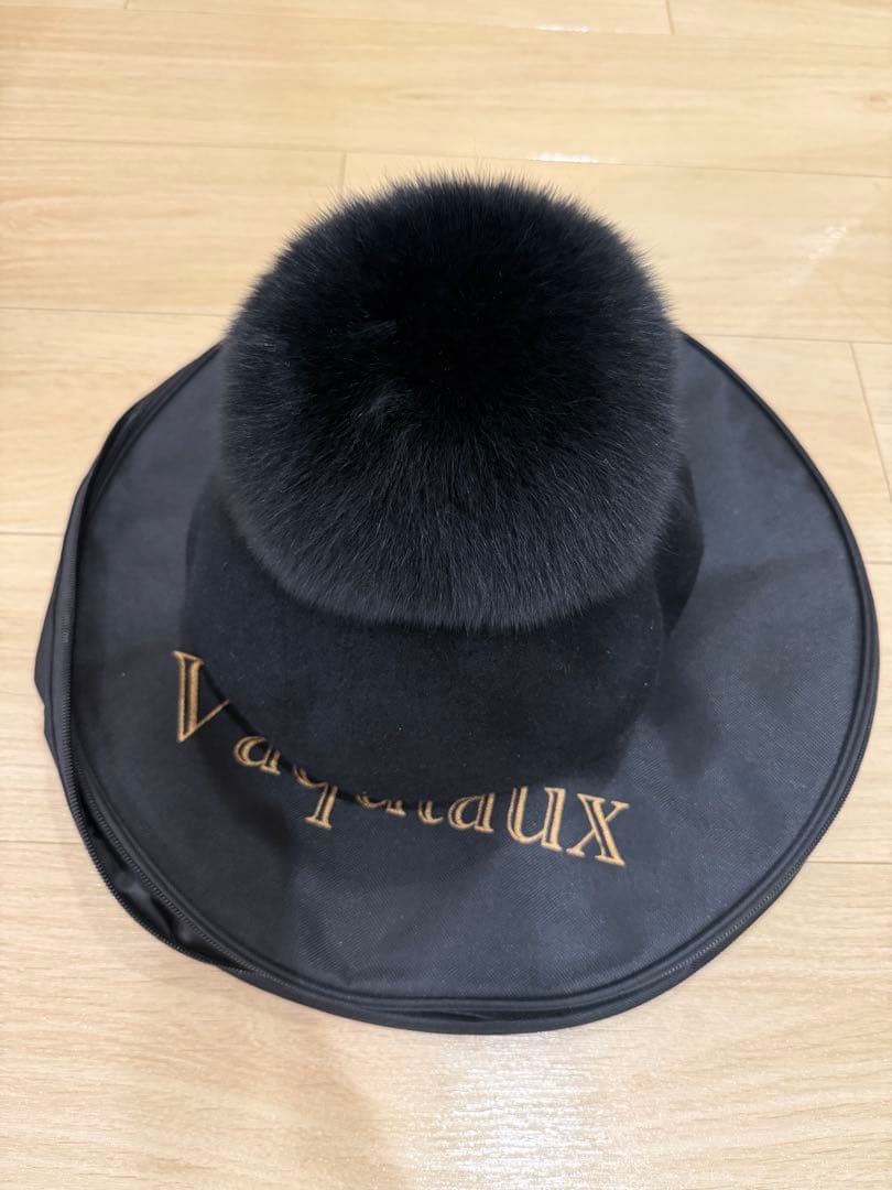 Vaqutaux ファー付きベレー帽 キノコちゃん ヴァクトー
