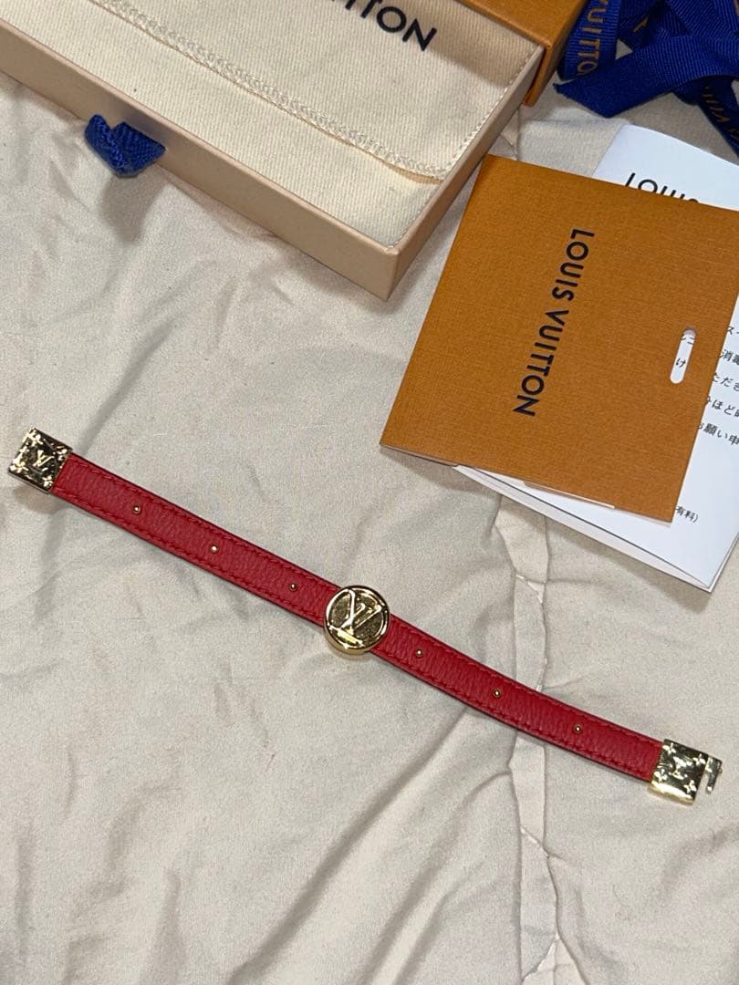 LOUIS VUITTON レザー バングル