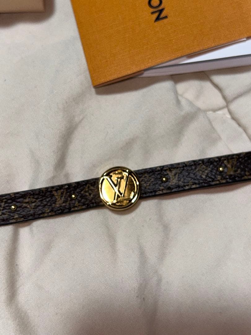 LOUIS VUITTON レザー バングル