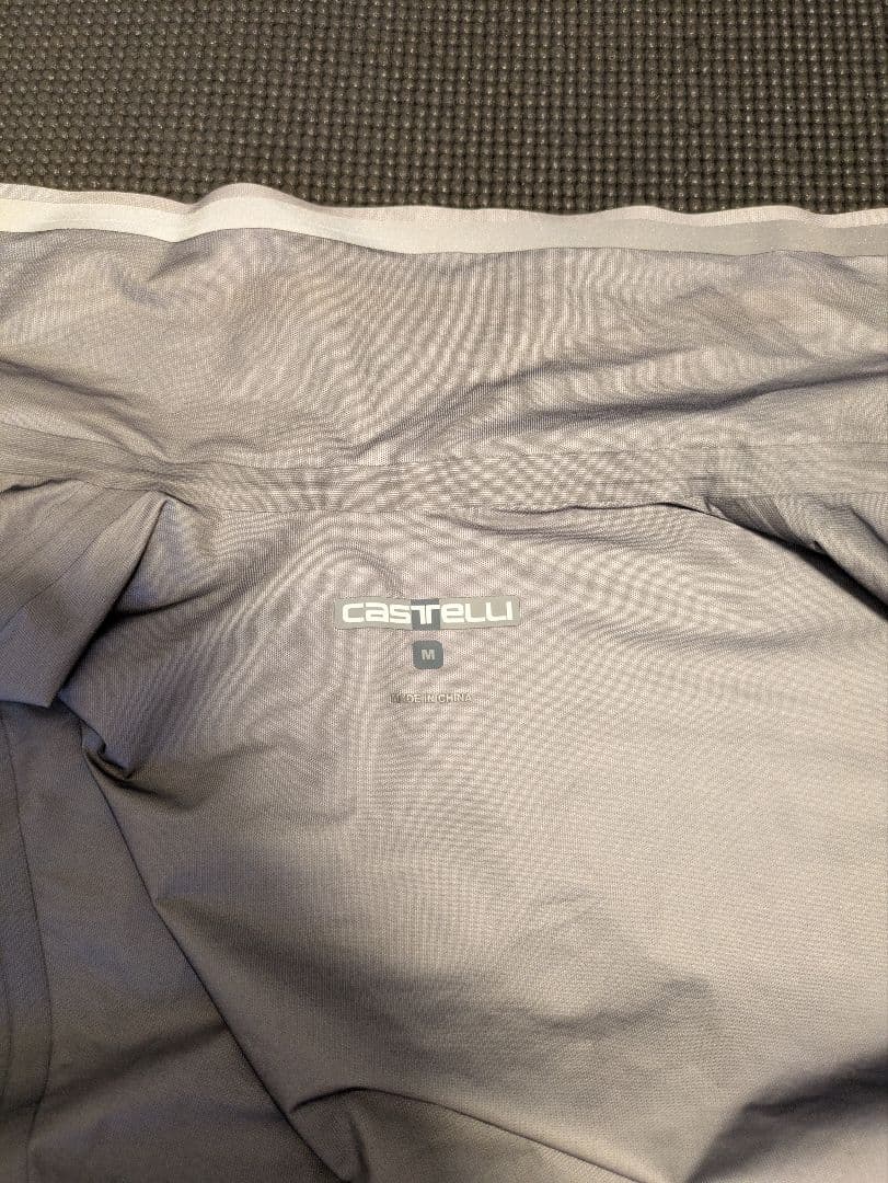 CASTELLI　TEMPESTA LITE JACKETサイズM