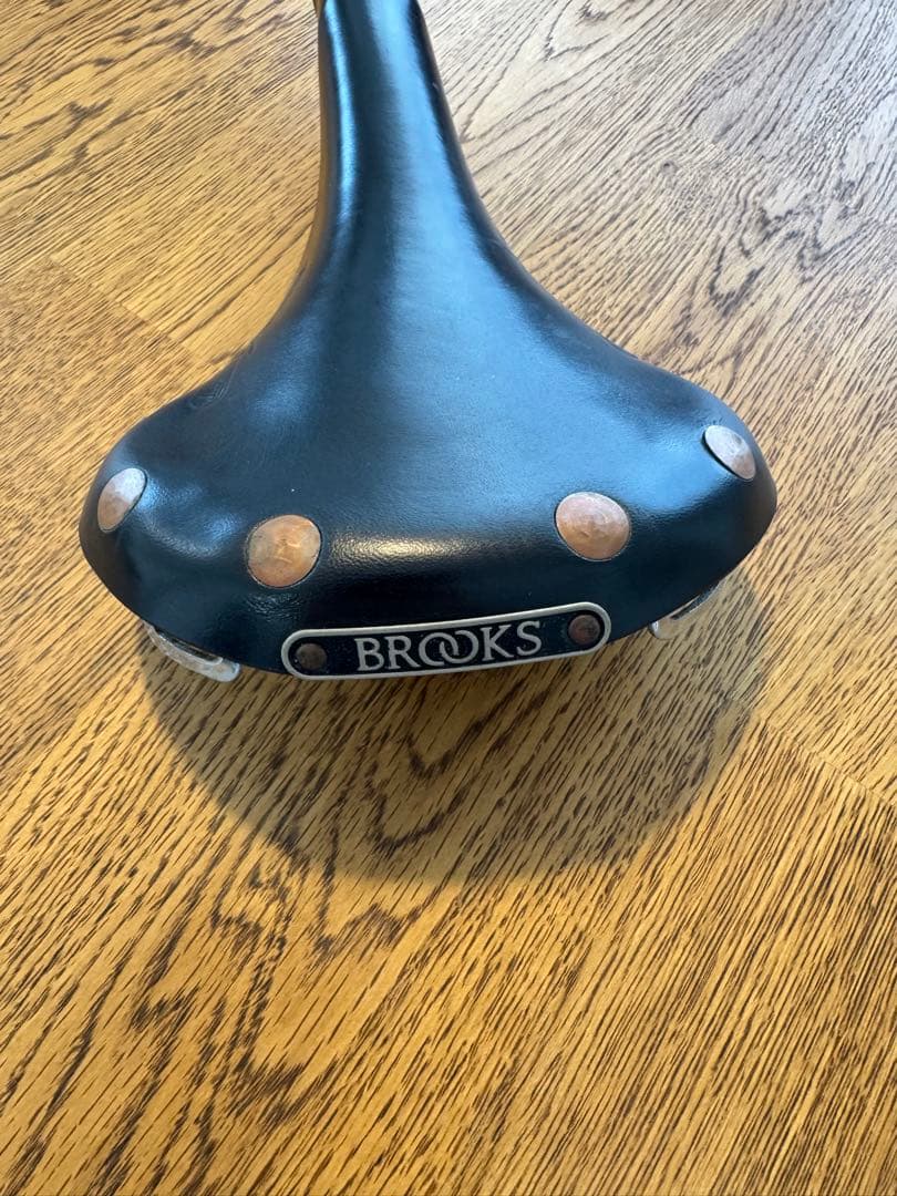 Brooks swift 黒 レザー サドル