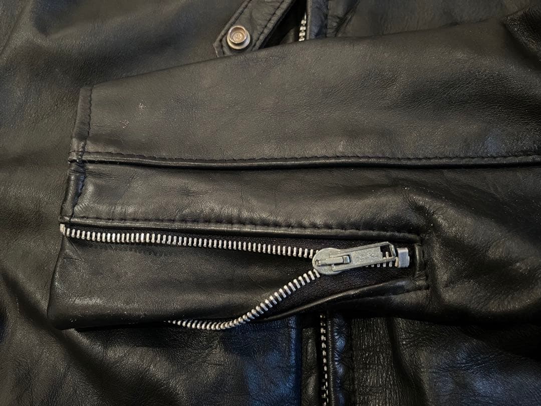 あ*ら様 schott ブラック レザー シングルライダースジャケット 42 U