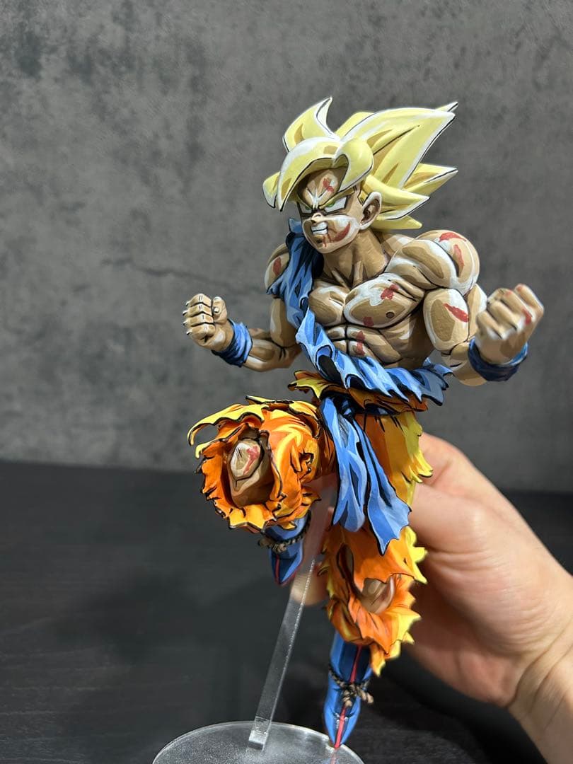 ジャンプ50周年　リペイント　孫悟空　ドラゴンボール　フィギュア　一番くじ