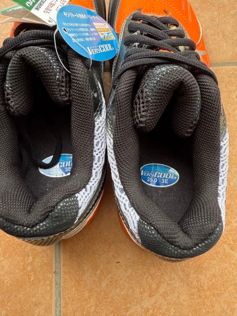 タグ付き⭐︎YONEX ヨネックスパワークッション 65FT シューズ 25センチ