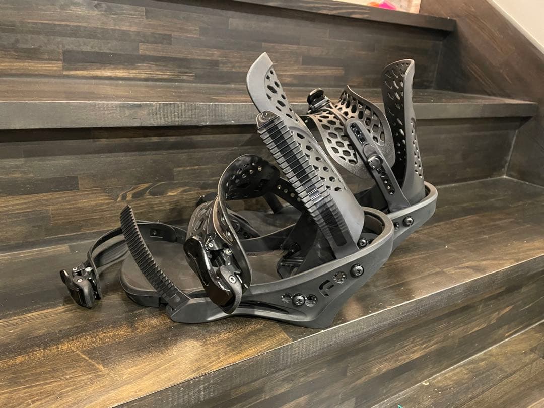 FLUX スノーボードビンディング ブラック　M Lサイズ