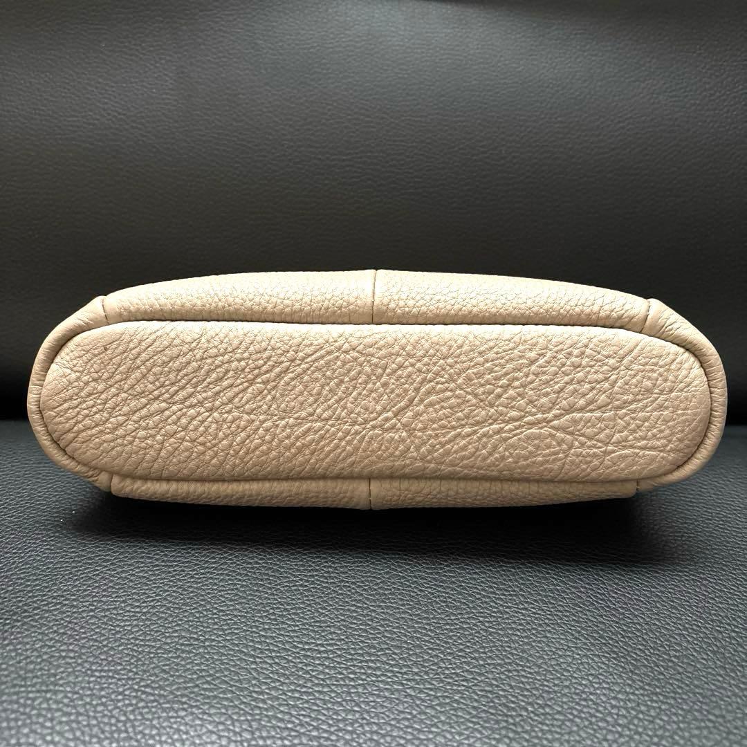 廃盤品】WILDSWANS(ワイルドスワンズ) ポーチ RUELLEリュエル - メルカリ