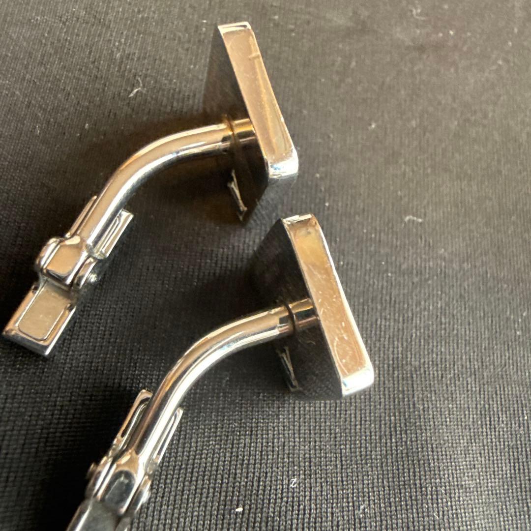 ルイヴィトン カフス ブトン ドゥ マンシェット シャンゼリゼ M65043