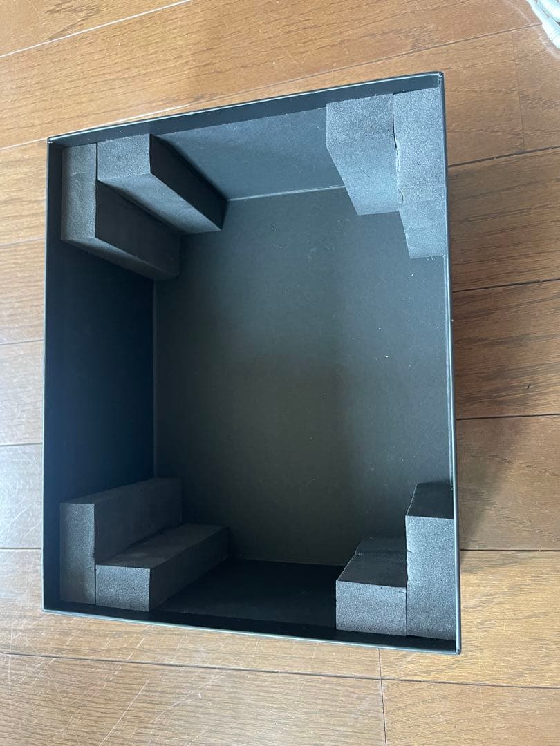 REALIZE スリムビューティー EMS機器