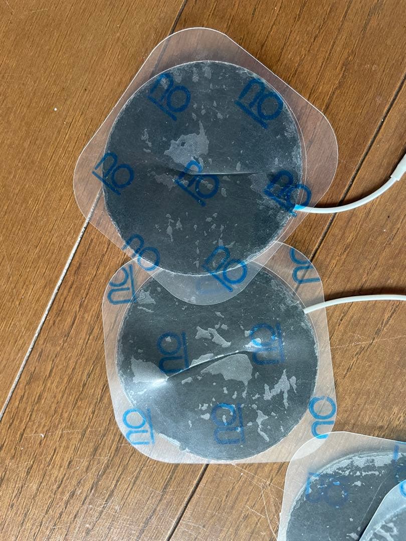 REALIZE スリムビューティー EMS機器