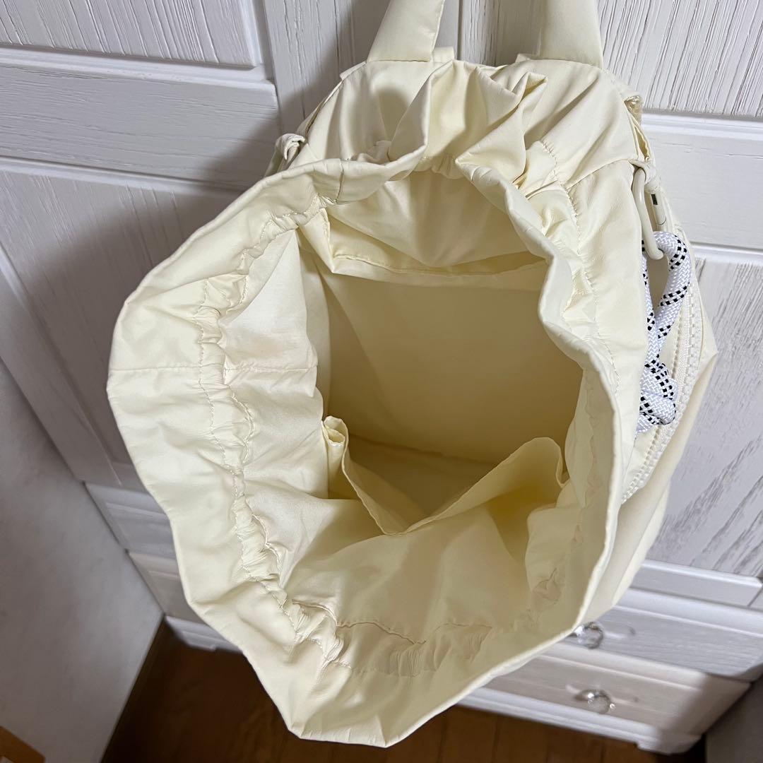 emmi エミ　撥水 emmiロゴマルチバックパック