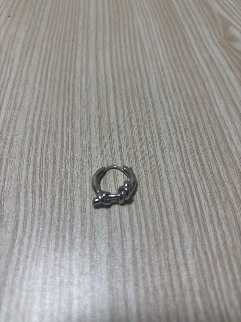 diesel シルバー　片耳ピアス　メンズ