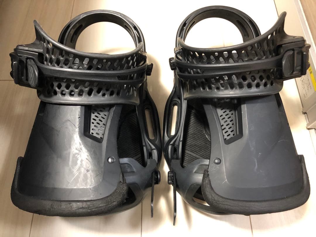 【絶版】22-23 BURTON MALAVITA EST （M）