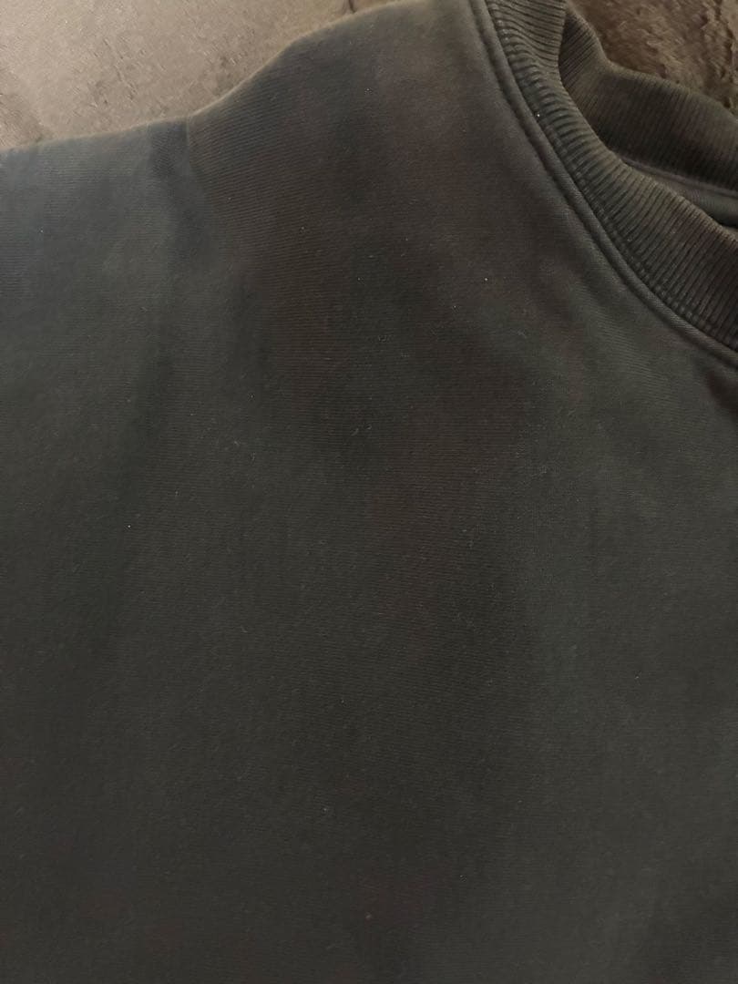 Stussy ブラック トレーナー　スウェット