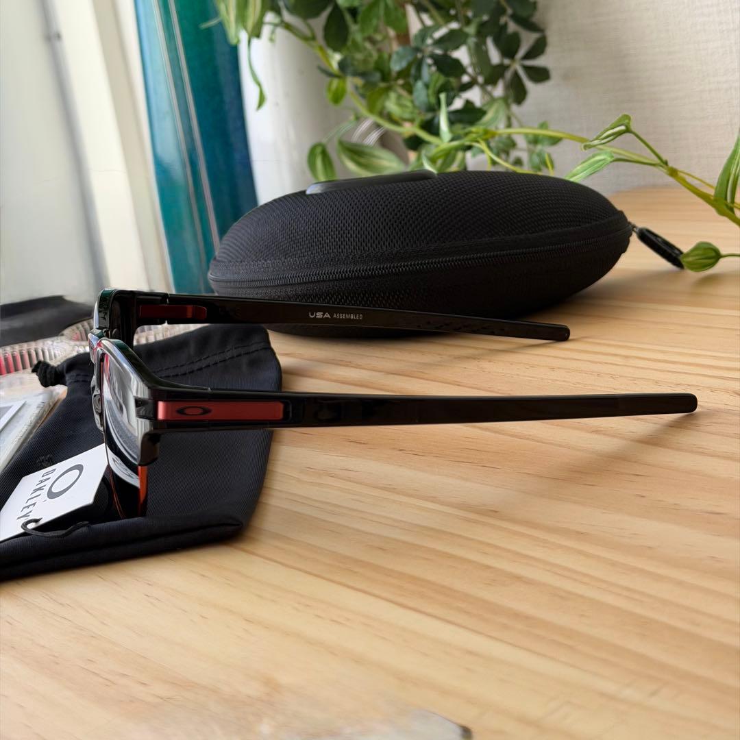 生産終了モデル 【ほぼ新品】 オークリーLATCH KEYラッチキーOO9394