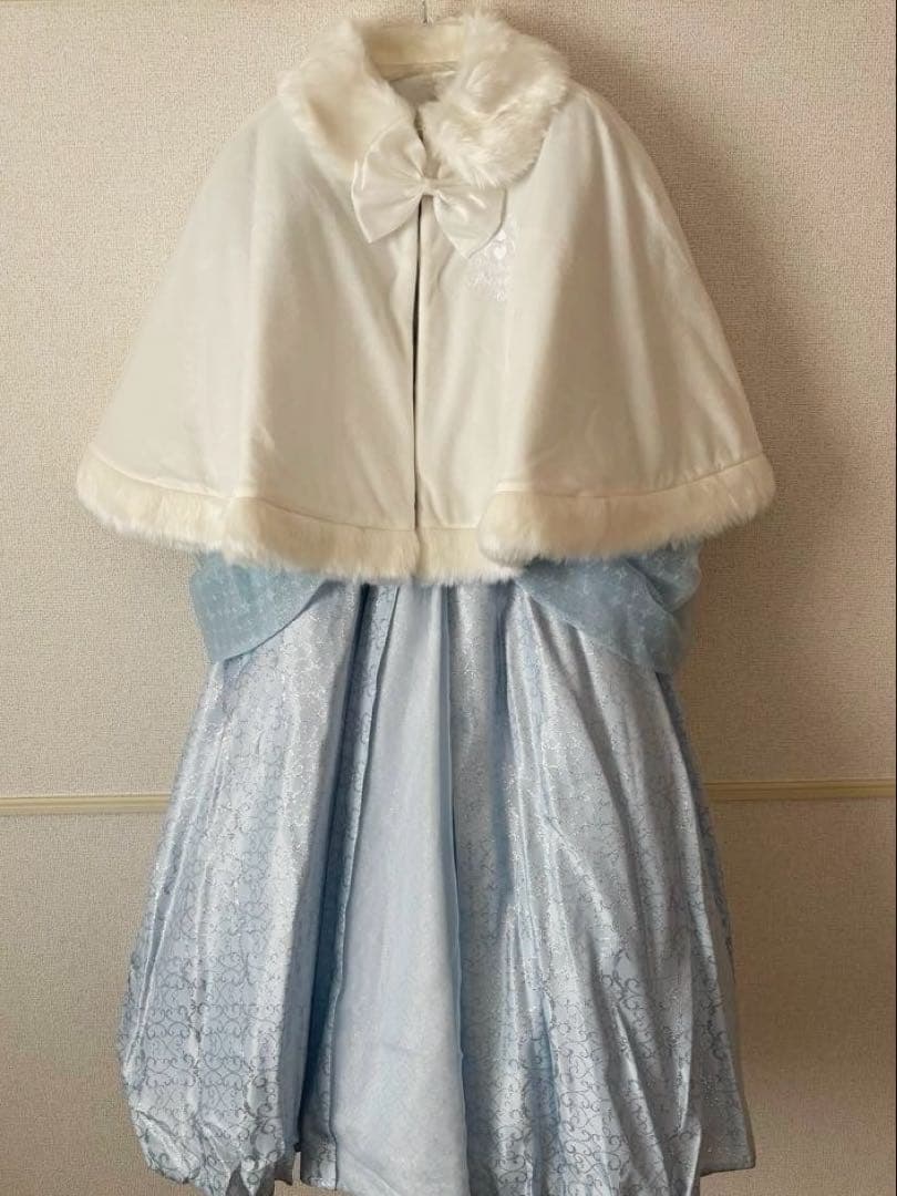 シンデレラプレミアムドレス【140】ビビディバビディブティック⭐︎ケープ付き⭐︎