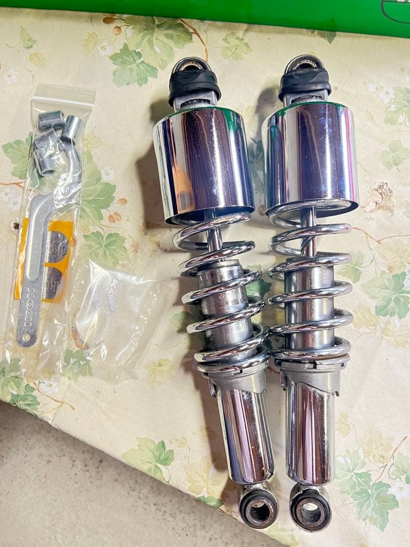 SR400 社外 リアサスペンション レア