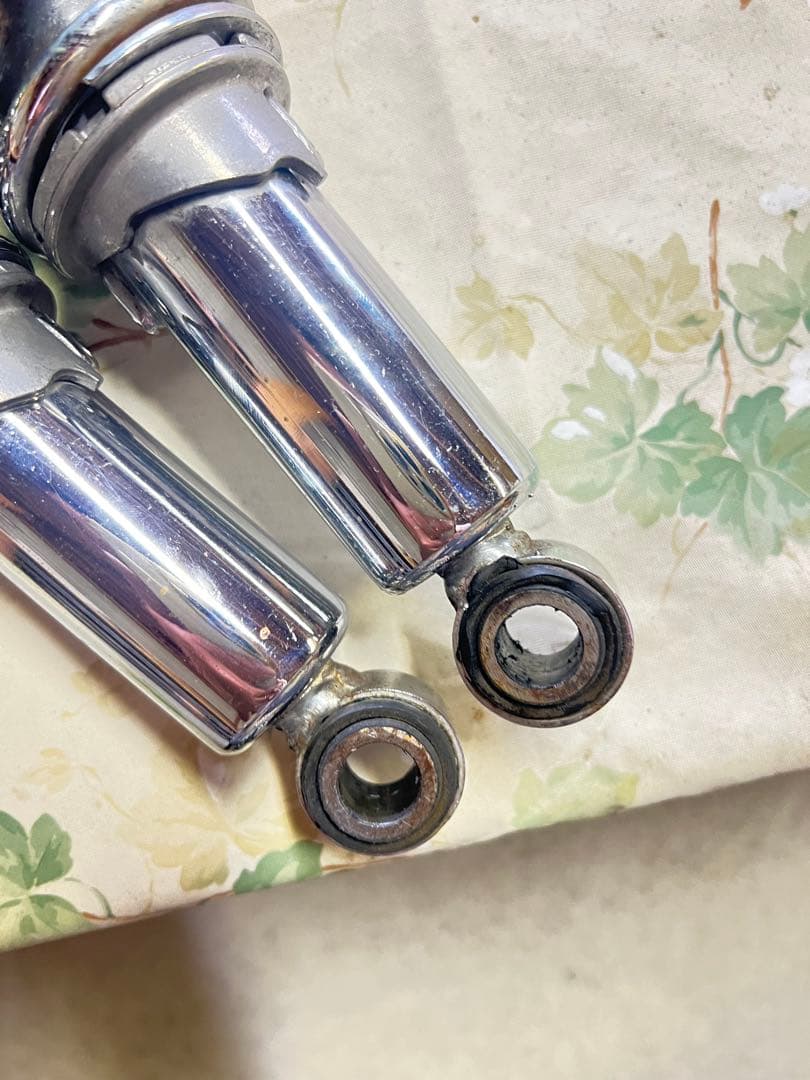 SR400 社外 リアサスペンション レア