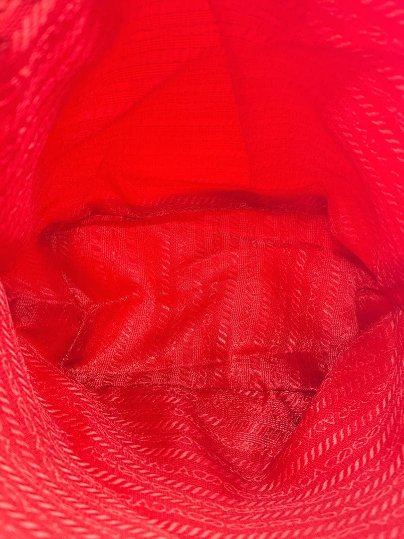 PRADA プラダ 巾着ポーチ 赤 レッド A1347A2