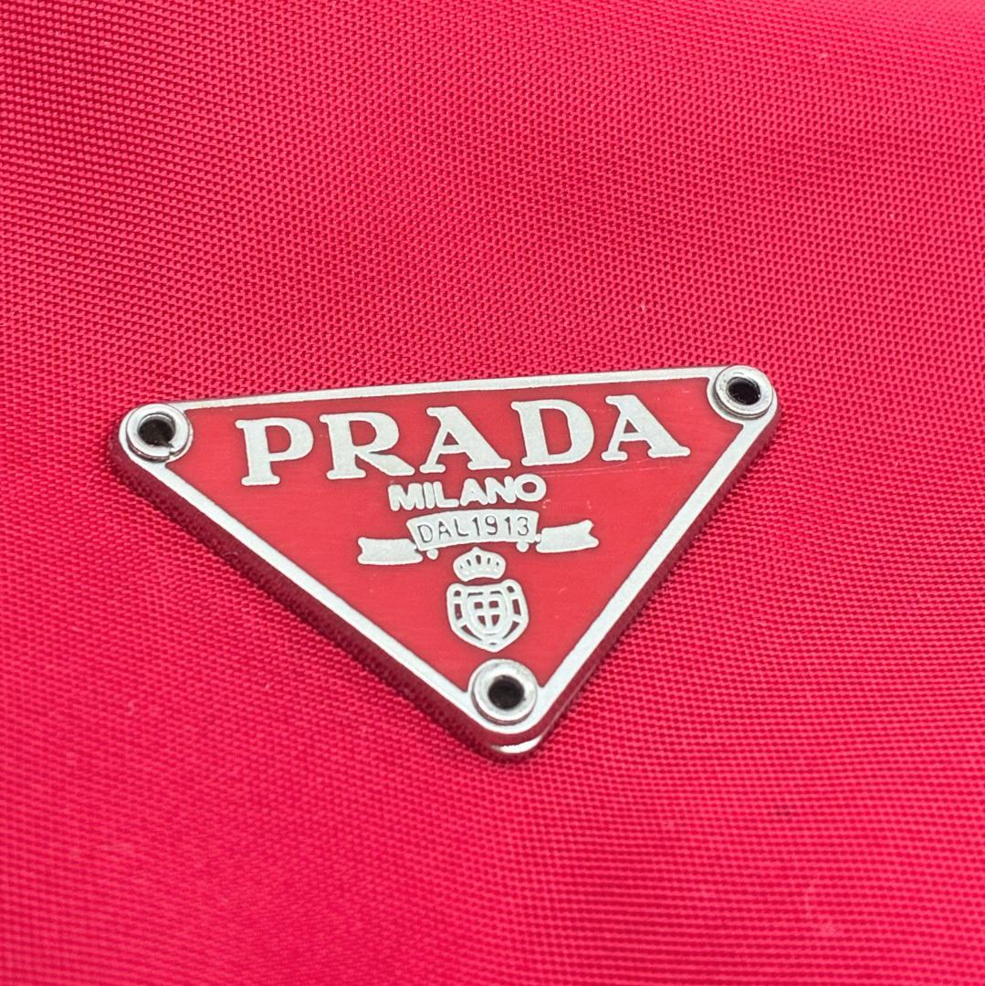 PRADA プラダ 巾着ポーチ 赤 レッド A1347A2