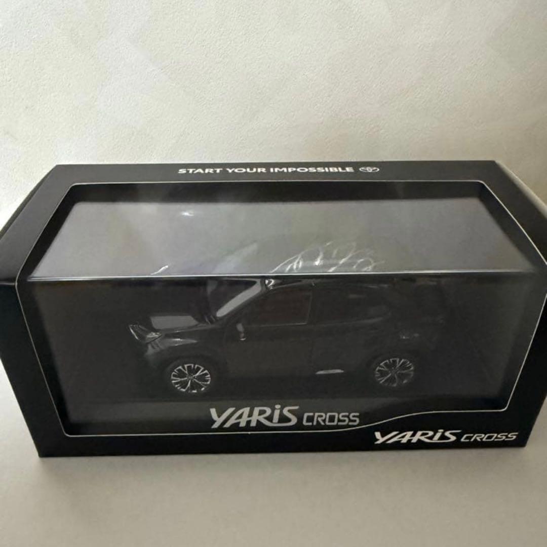 アルバルク東京 大倉颯太 サイン入り ヤリスクロス ミニカー ダイキャスト製