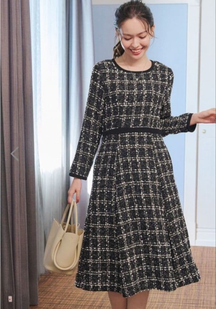 新品　ティアクラッセ　配色ツィードワンピース　ブラック　Lサイズ