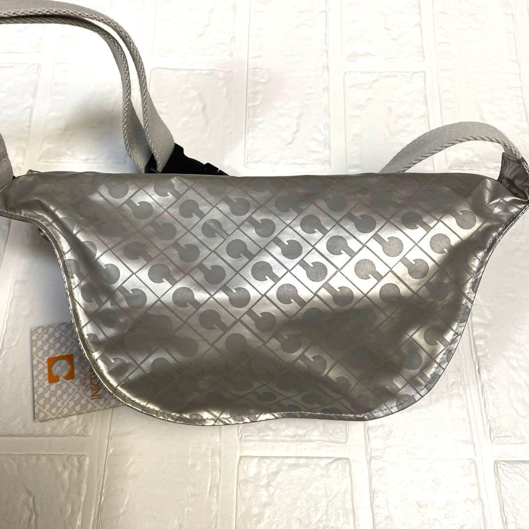 【未使用】ゲラルディーニ　ウエストバッグ　ボディバッグ　ソフティー　シルバー