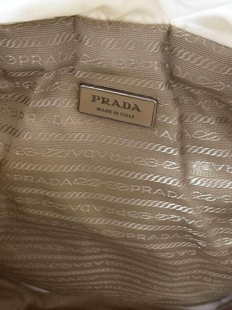 PRADA ホワイト ナイロン バックパック