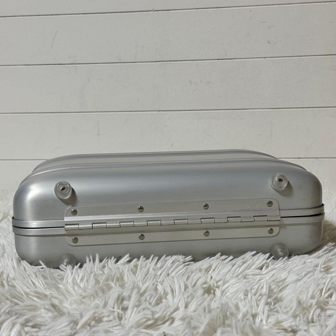 未使用級✨ゼロハリバートン アタッシュケース スモール クリア