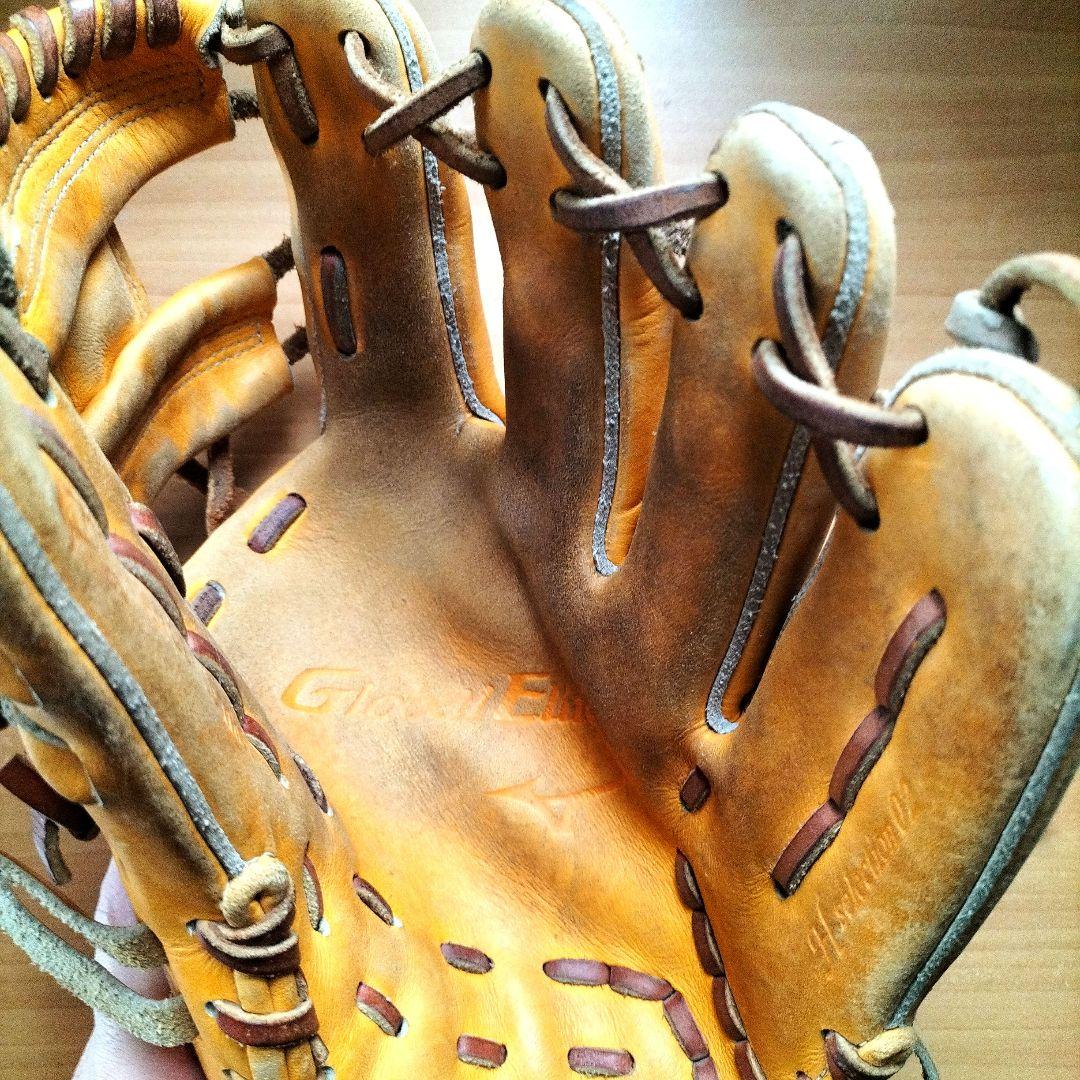 ミズノ内野手用硬式グローブ