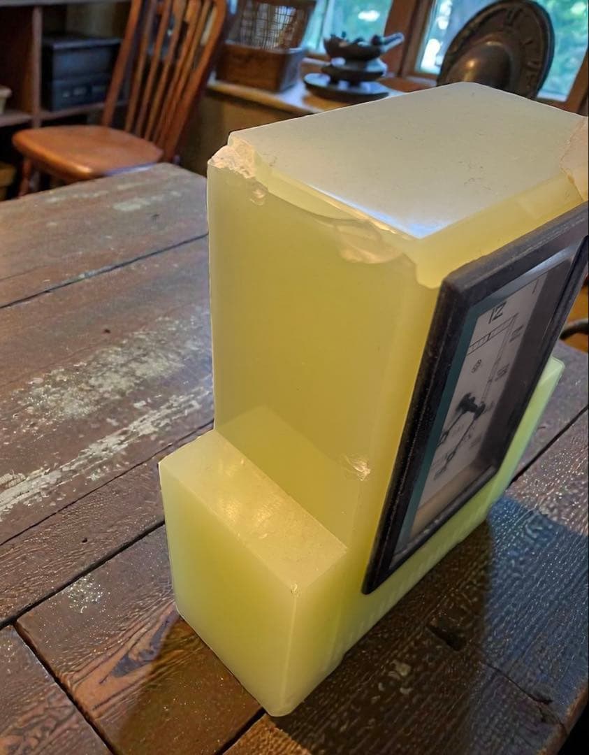 アールデコ翡翠ガラス置時計 1930年代 骨董品 ウランガラス上海