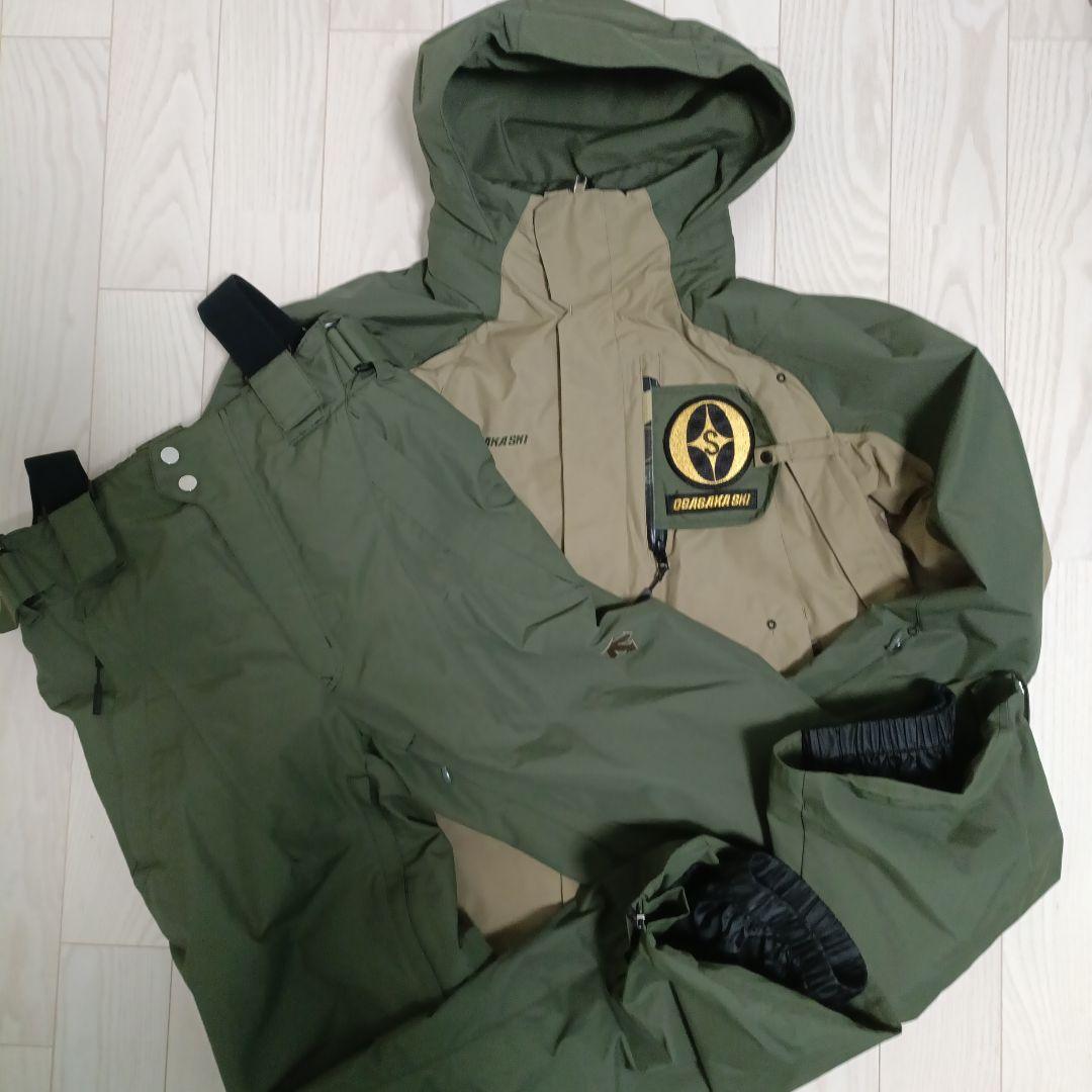 オガサカ デサント スキーウェア 上Ｌ下Ｍ