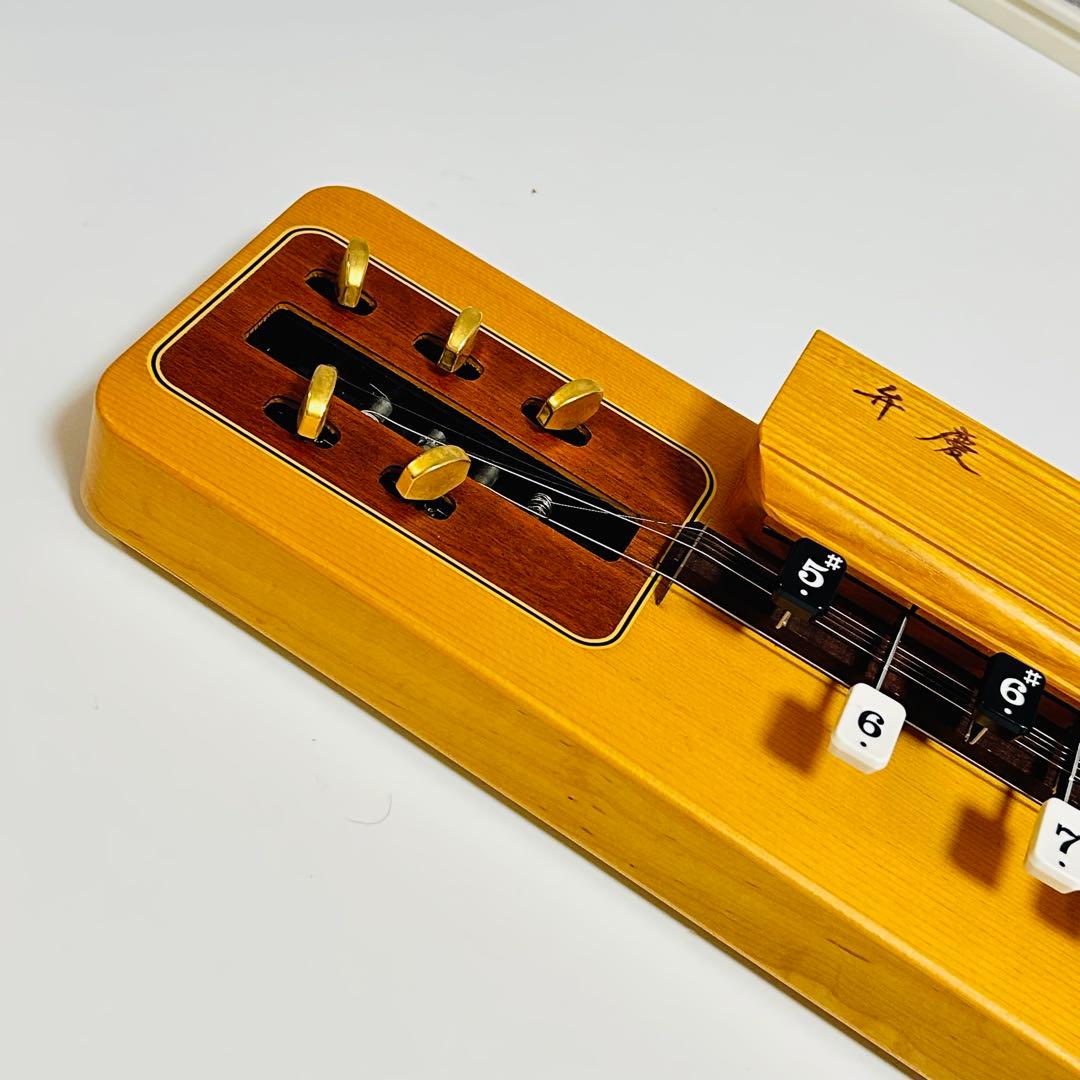 【極美品】SUZUKI 電気大正琴 弁慶 ピック 説明書付き