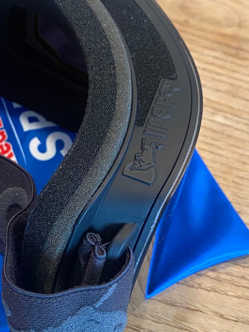 Red Bull SPECT ゴーグル 収納袋付き レッドブル