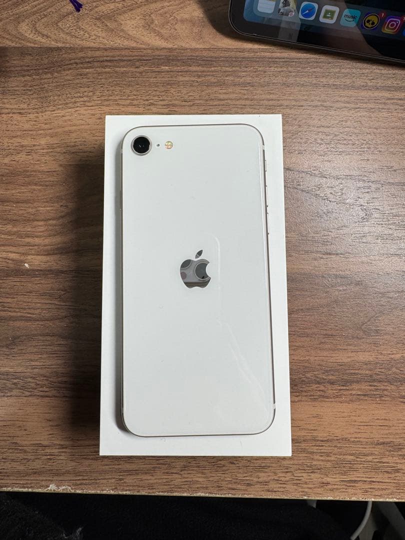 iPhone se 第3世代