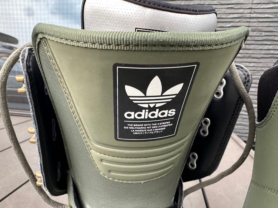 adidas SAMBA アディダス　スノーボード　ブーツ　サンバ