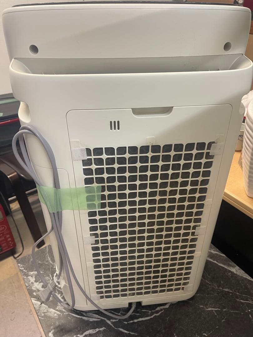 Tkn SHARP 空気清浄機 KI-NS50-W 2022年製